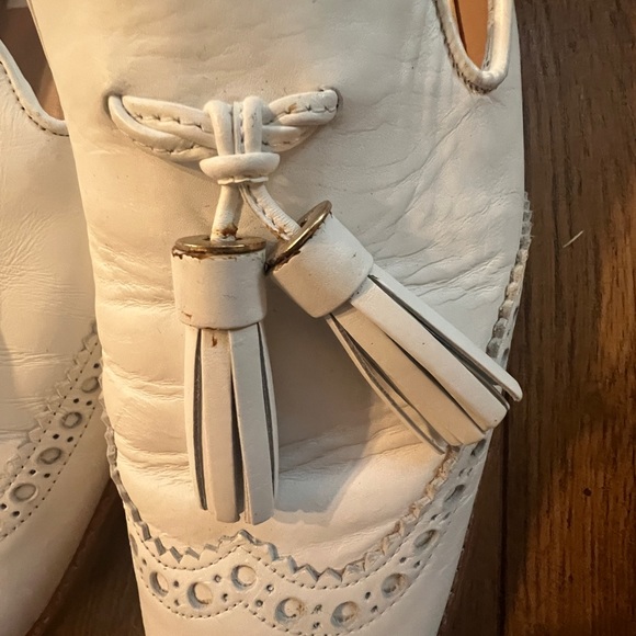 Stuart Weitzman White Leather Brogue Tassel Loafer Shoes Size 10 NEW - Picture 9 of 9